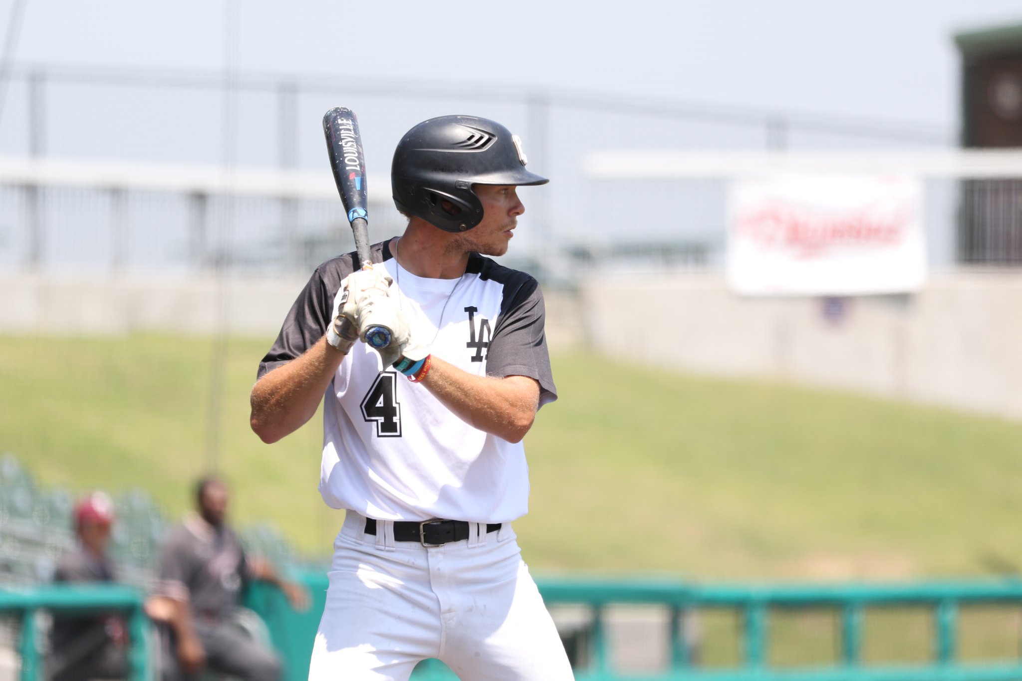 Baseball Silences Southwestern On Saturday In Dominant DH Sweep