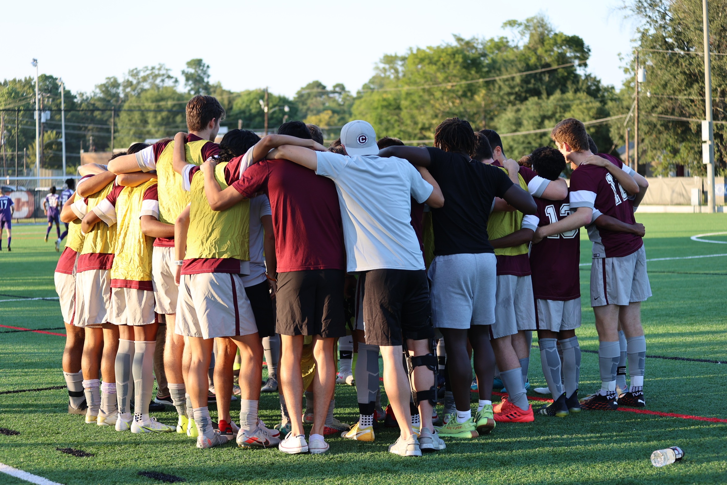 Gents Edge ETBU 2-1 On Road Monday Night