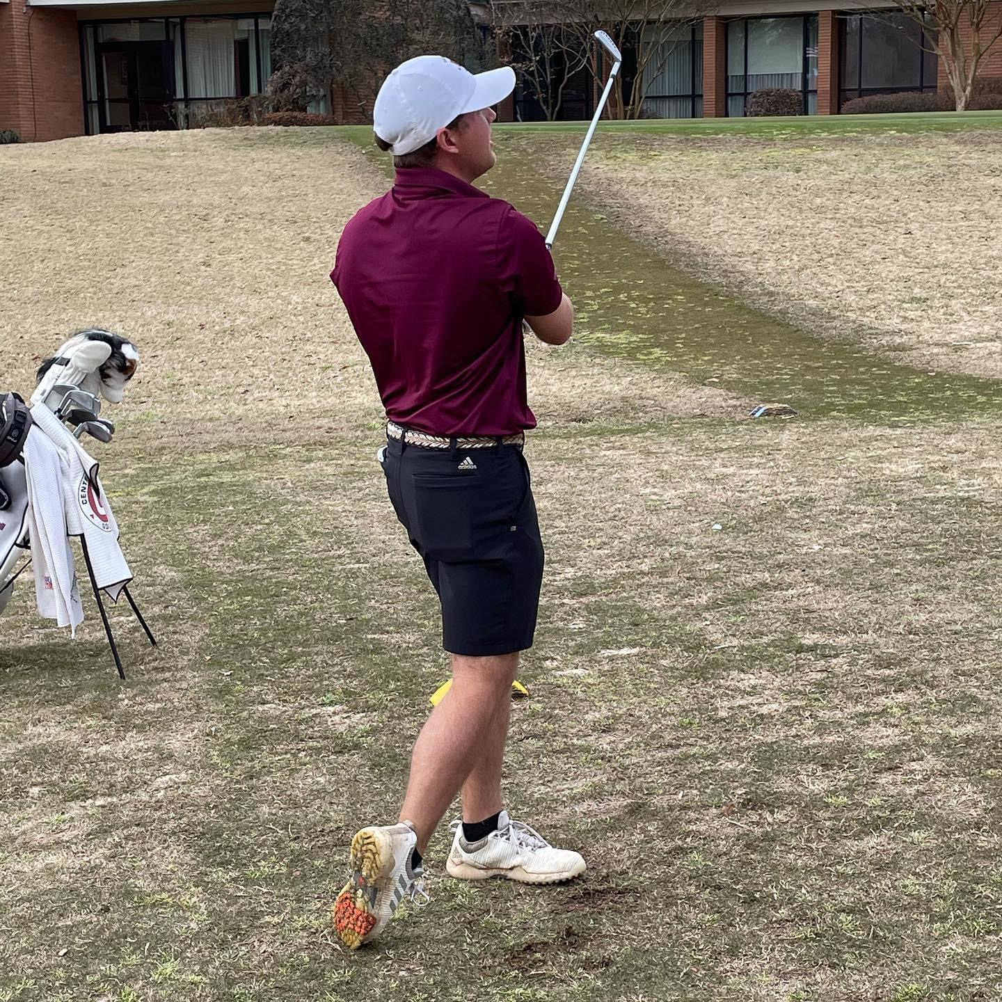 Men's Golf Finishes Second in  Wildcat Invitational