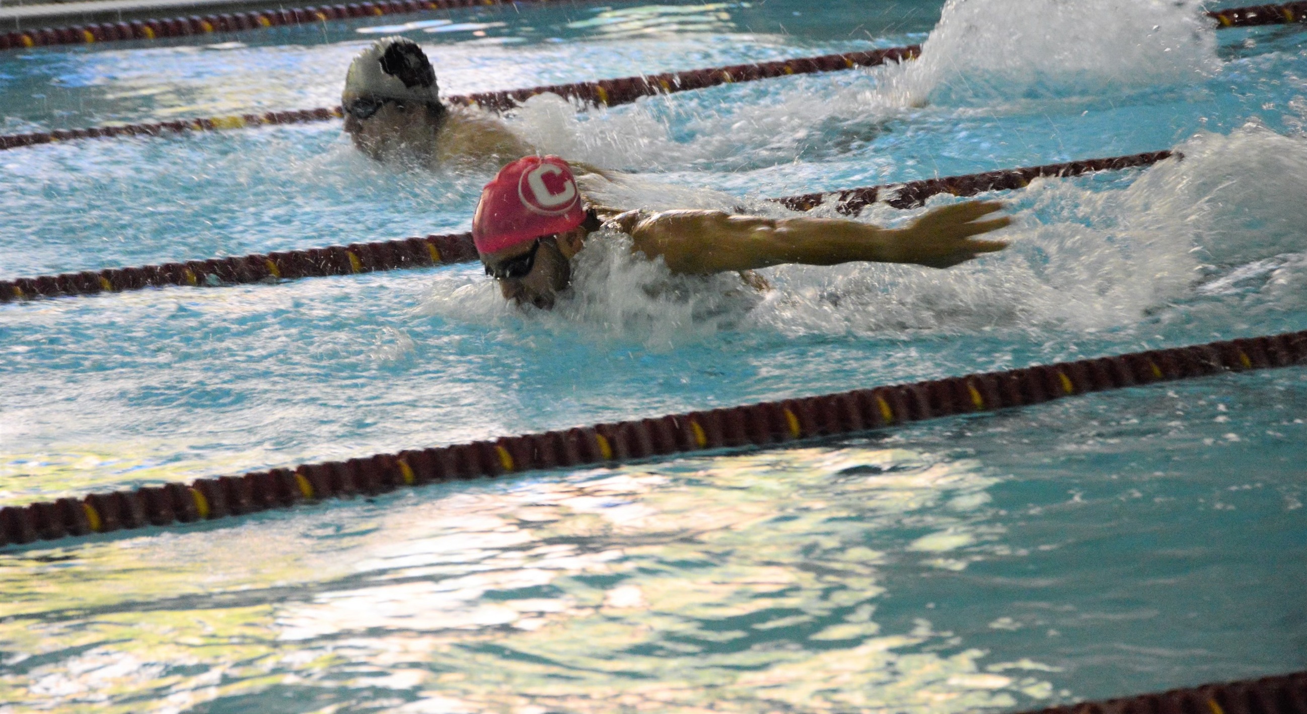 Gents Defeat Austin College In Home Finale; Record Six Individual Wins