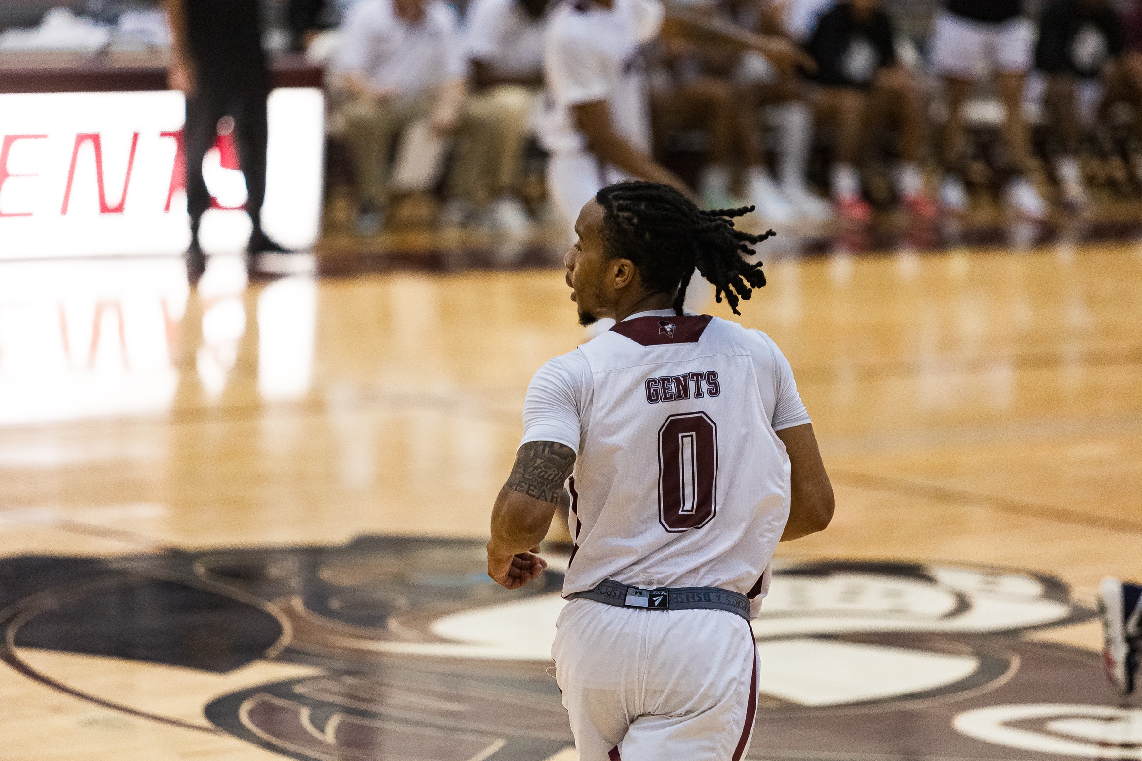 Senior G&nbsp;Craig Collier&nbsp;(North Little Rock, Ark.) scored a career-high 31 points and had the game-winning basket for the Gents on Saturday.