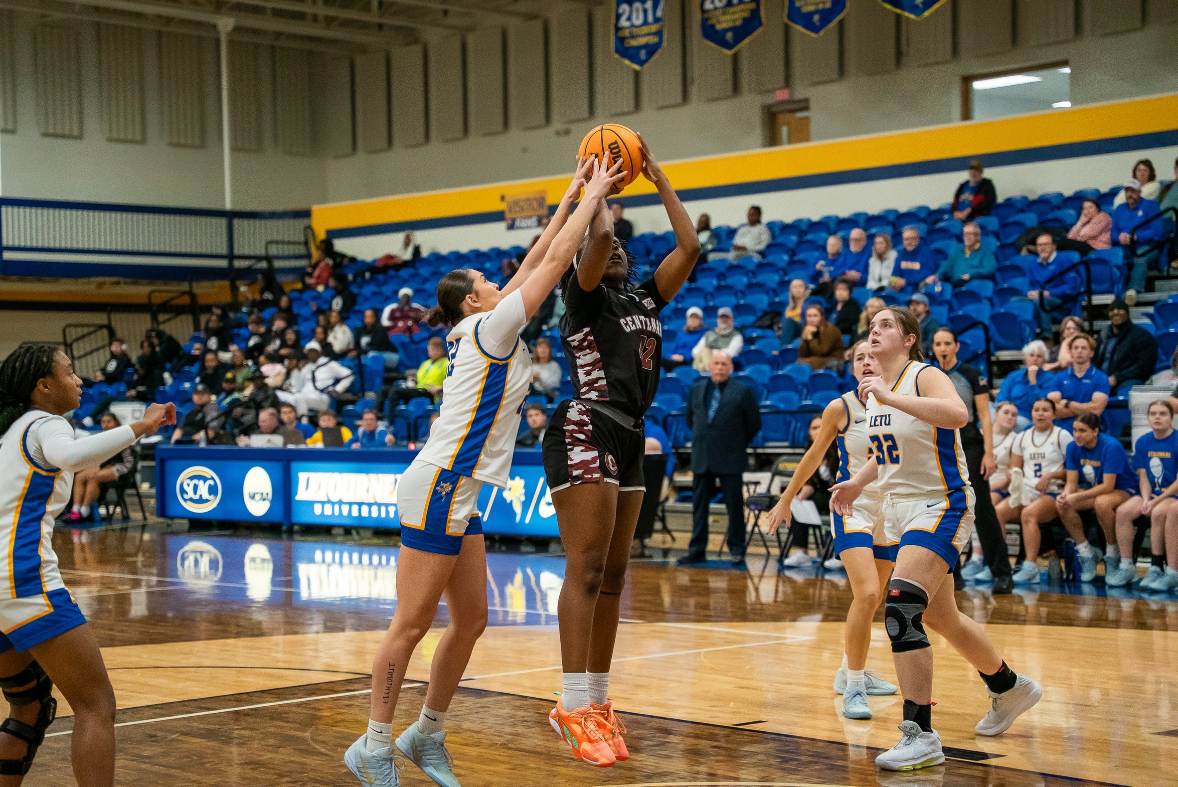 The Ladies fell 93-27 to ETBU on Tuesday evening in Marshall, Texas.