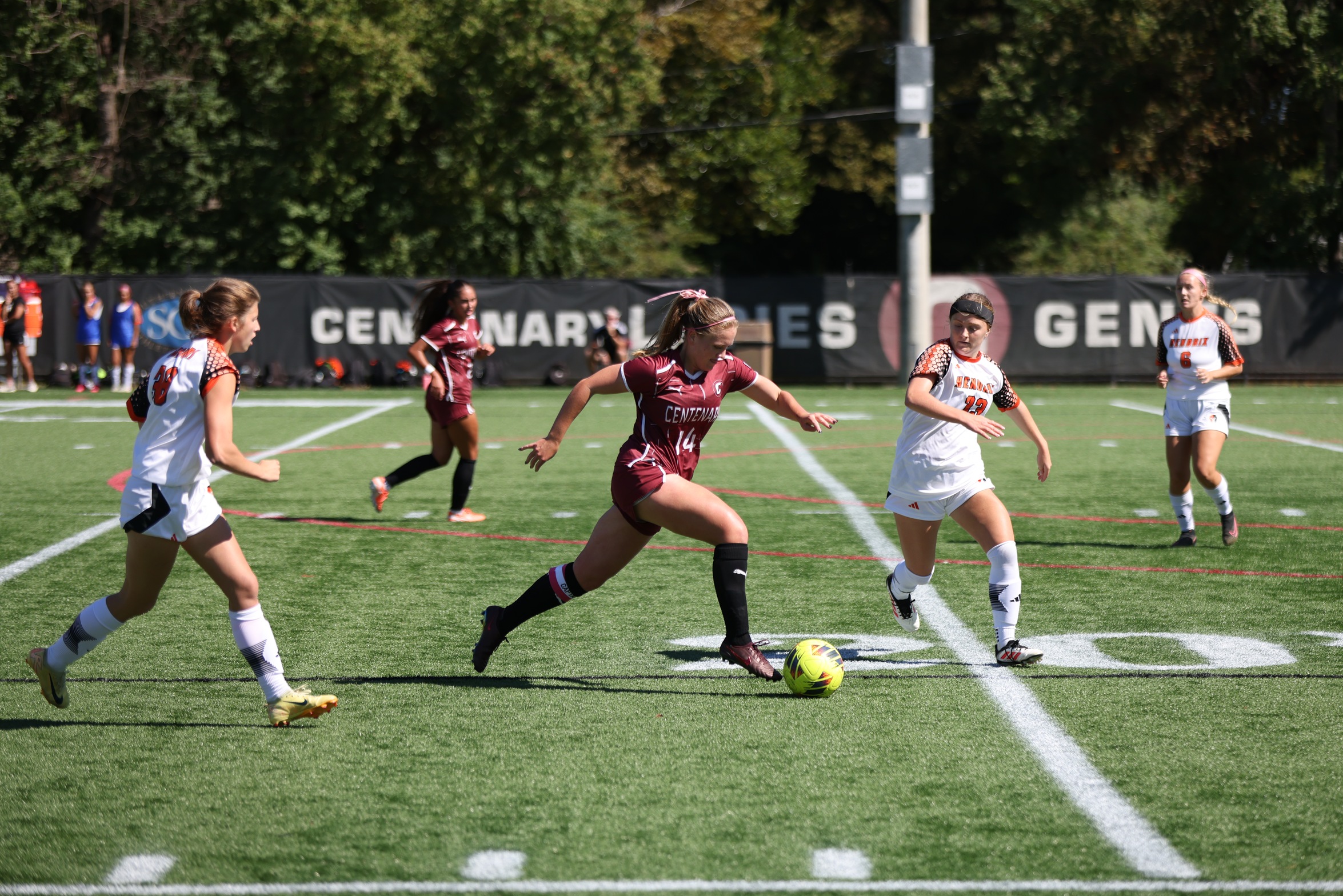 Sarah Crenshaw and the Ladies fell 2-0 to Hendrix at home on Sunday.

PHOTO: Calvin Hearns