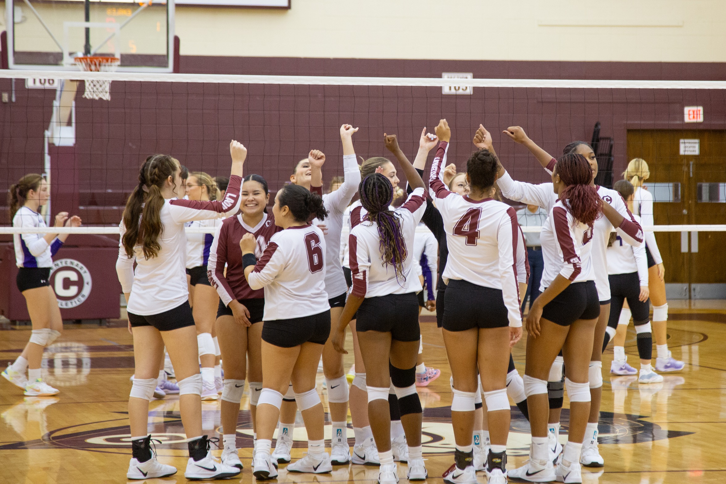 The Ladies were swept in a pair of conference matches on Saturday against Schreiner and Concordia.